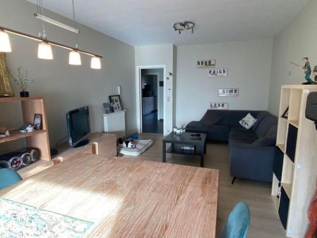 Appartement te huur in Aartselaar voor € 945 met 1 slaapkamer