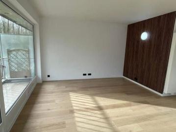 Appartement te huur in Anderlecht voor € 1.800 met 2 slaapkamers