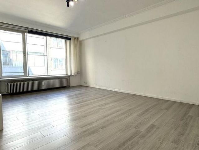 Appartement te huur in Antwerpen voor € 1.000 met 1 slaapkamer