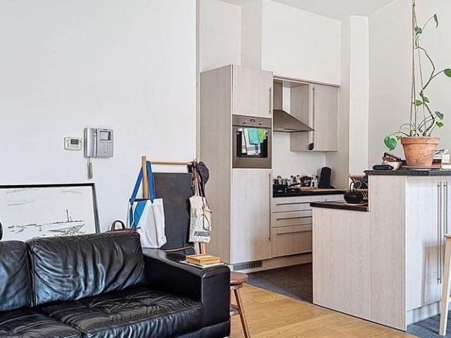 Appartement te huur in Antwerpen voor € 1.000 met 1 slaapkamer