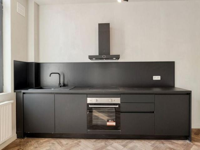 Appartement te huur in Antwerpen voor € 1.000 met 2 slaapkamers