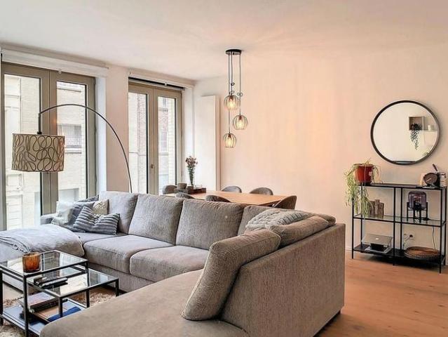 Appartement te huur in Antwerpen voor € 1.050 met 1 slaapkamer