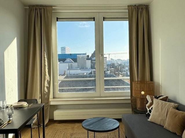 Appartement te huur in Antwerpen voor € 950 met 1 slaapkamer