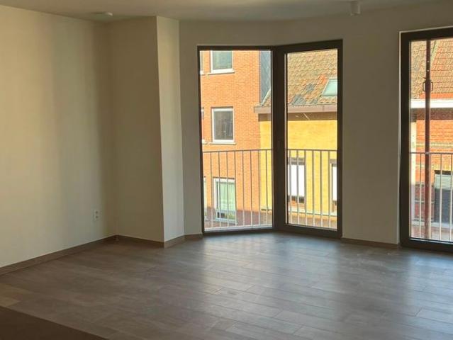 Appartement te huur in Antwerpen voor € 1.150 met 2 slaapkamers