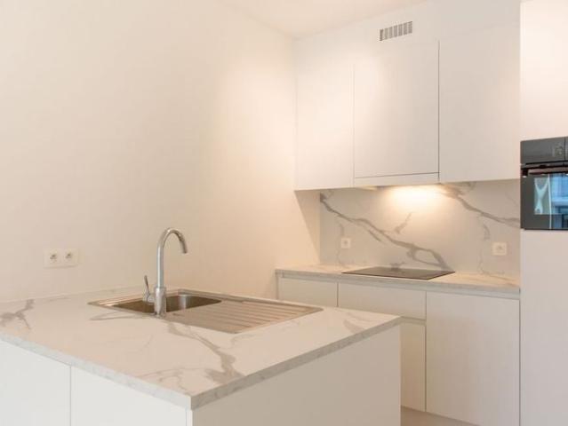 Appartement te huur in Antwerpen voor € 1.195 met 2 slaapkamers