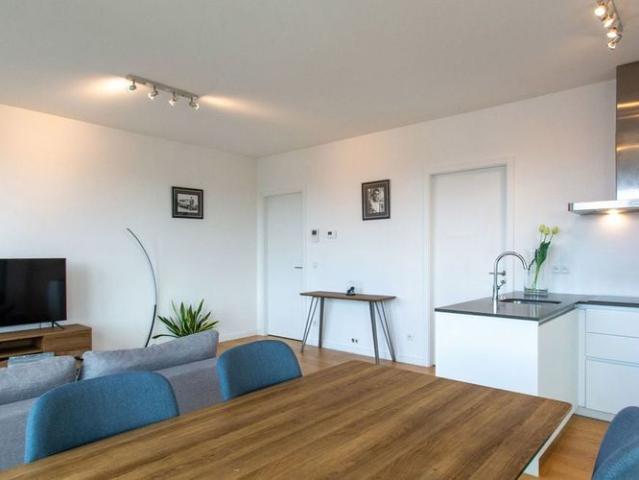 Appartement te huur in Antwerpen voor € 1.200 met 2 slaapkamers