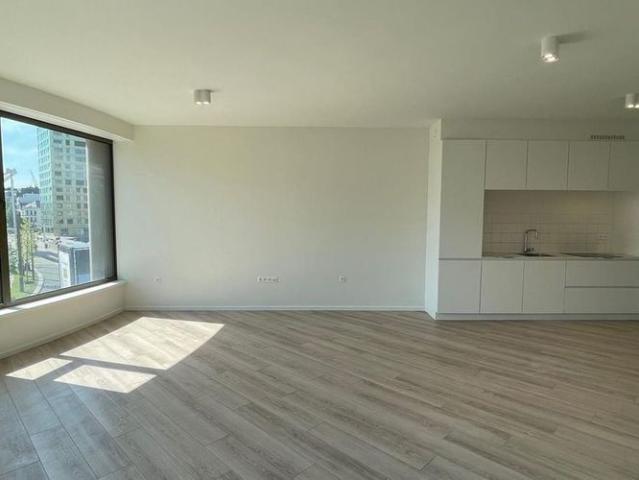 Appartement te huur in Antwerpen voor € 1.250 met 2 slaapkamers