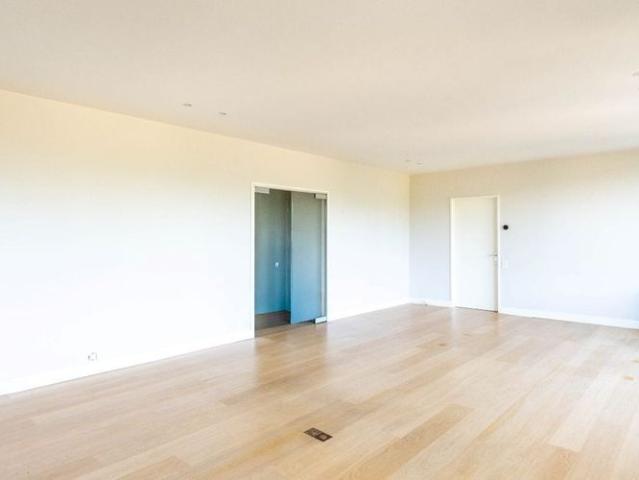 Appartement te huur in Antwerpen voor € 1.250 met 2 slaapkamers