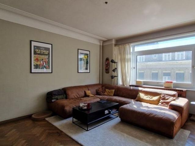 Appartement te huur in Antwerpen voor € 1.400 met 3 slaapkamers