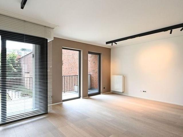 Appartement te huur in Antwerpen voor € 1.450 met 2 slaapkamers