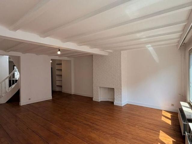 Appartement te huur in Antwerpen voor € 1.495 met 2 slaapkamers
