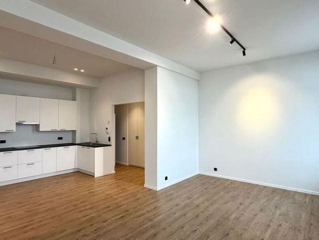 Appartement te huur in Antwerpen voor € 1.425 met 1 slaapkamer