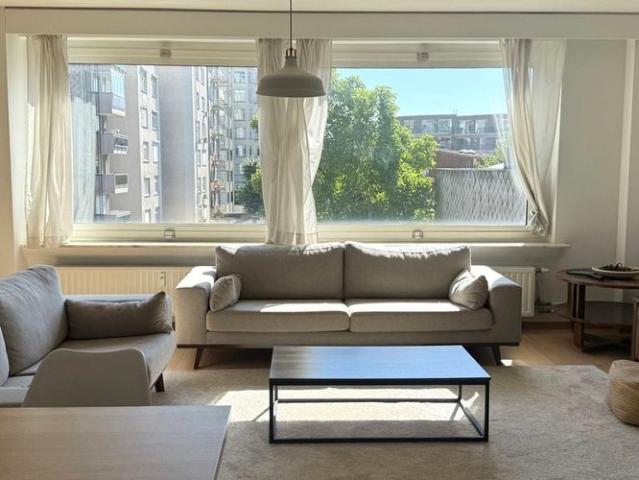 Appartement te huur in Antwerpen voor € 1.500 met 3 slaapkamers