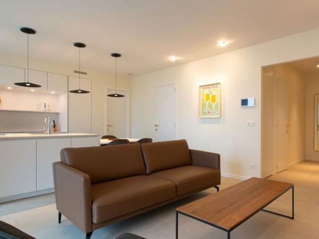 Appartement te huur in Antwerpen voor € 1.650 met 2 slaapkamers