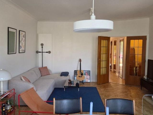 Appartement te huur in Antwerpen voor € 1.695 met 2 slaapkamers