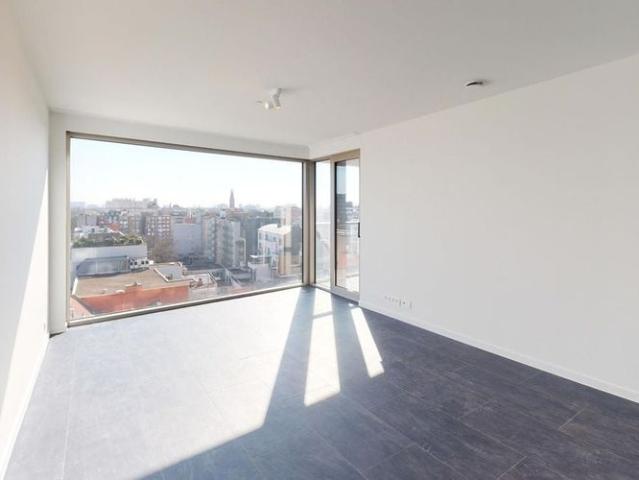 Appartement te huur in Antwerpen voor € 1.700 met 2 slaapkamers