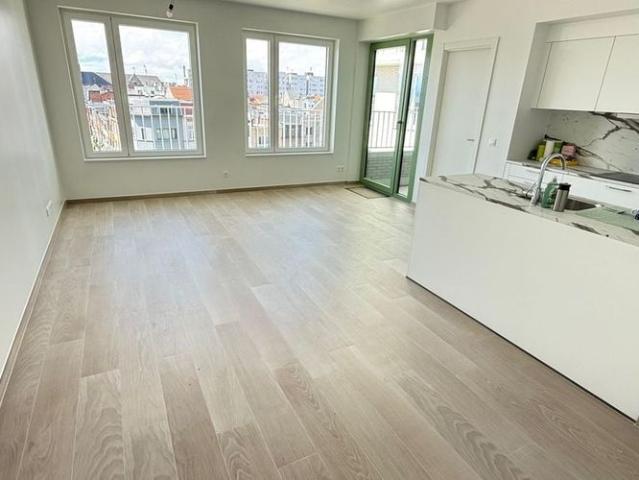 Appartement te huur in Antwerpen voor € 950 met 1 slaapkamer