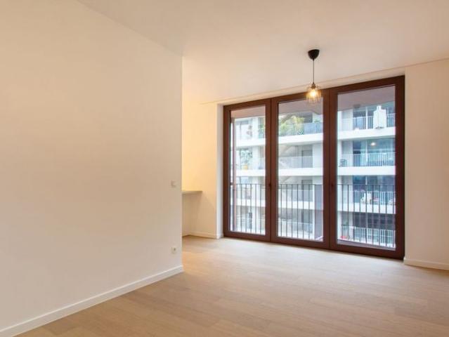 Appartement te huur in Antwerpen voor € 900 met 1 slaapkamer