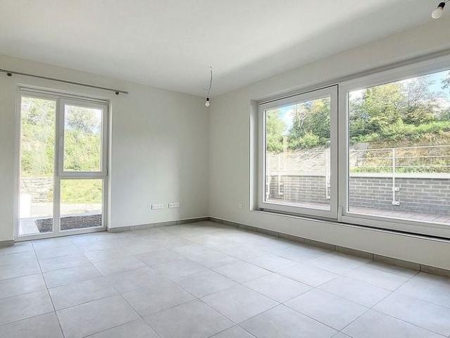 Appartement te huur in Arlon voor € 900 met 1 slaapkamer