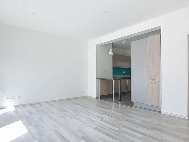 Appartement te huur in Arlon voor € 950 met 1 slaapkamer