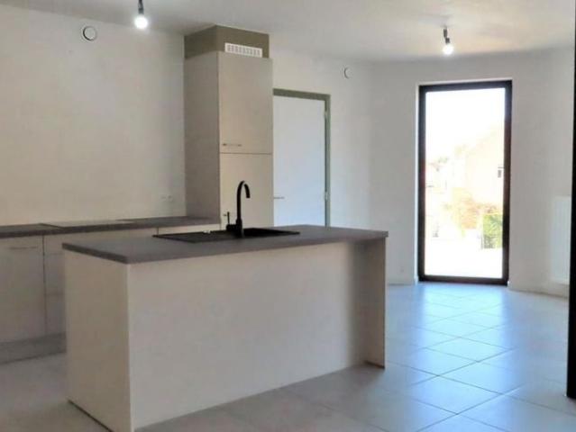 Appartement te huur in As voor € 850 met 2 slaapkamers