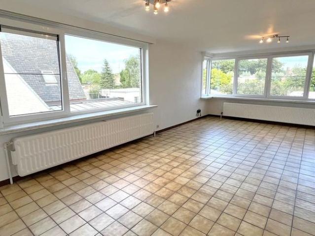 Appartement te huur in Assebroek voor € 850 met 2 slaapkamers