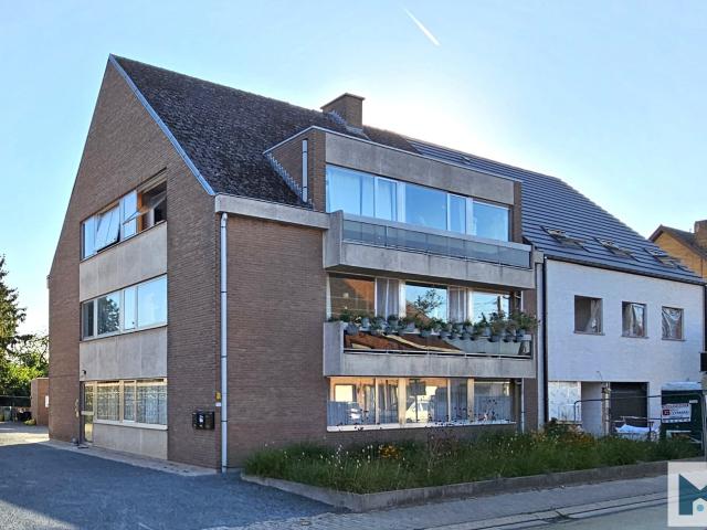 Appartement te huur in Buggenhout met 3 slaapkamers