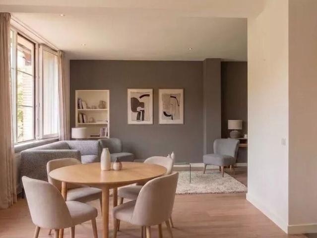 Appartement te huur in Buizingen voor € 1.650 met 2 slaapkamers