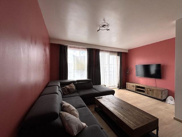 Appartement te huur in Burcht met 2 slaapkamers