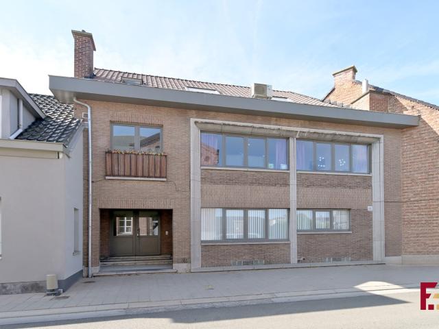 Appartement te huur in Bavegem met 2 slaapkamers