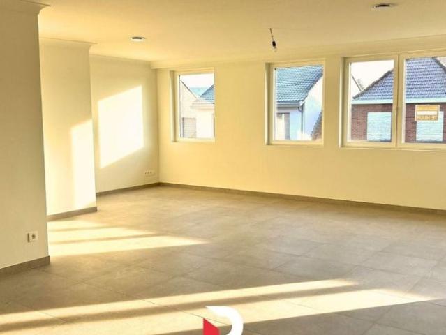 Appartement te huur in Beernem voor € 995 met 3 slaapkamers