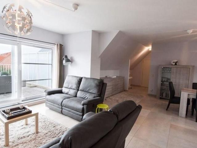 Appartement te huur in Beerse voor € 940 met 3 slaapkamers