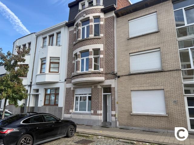 Appartement te huur in Berchem met 1 slaapkamer
