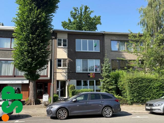 Appartement te huur in Berchem met 2 slaapkamers