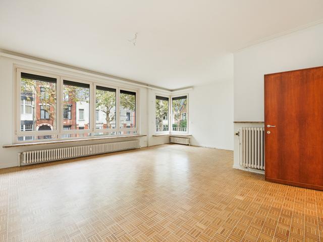 Appartement te huur in Berchem met 2 slaapkamers