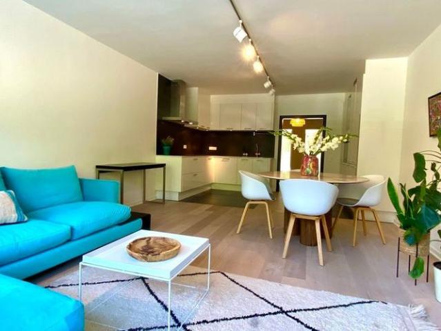 Appartement te huur in Berchem voor € 960 met 2 slaapkamers