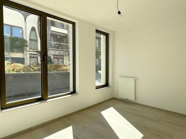 Appartement te huur in Berchem voor € 1.260 met 3 slaapkamers