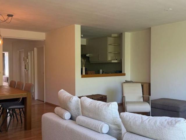 Appartement te huur in Berchem voor € 1.200 met 2 slaapkamers