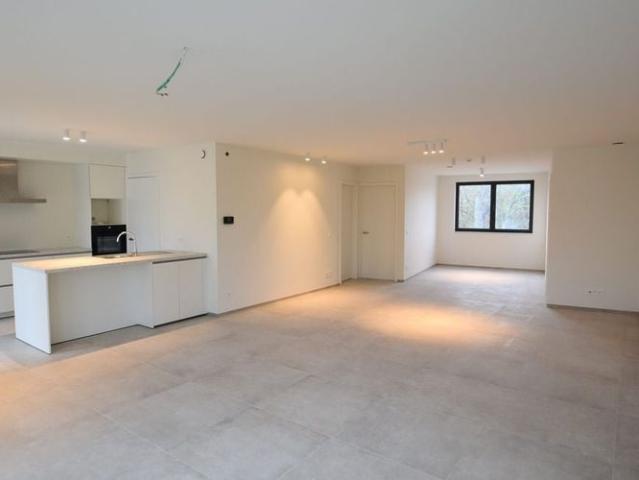 Appartement te huur in Beveren Waas voor € 1.150 met 2 slaapkamers