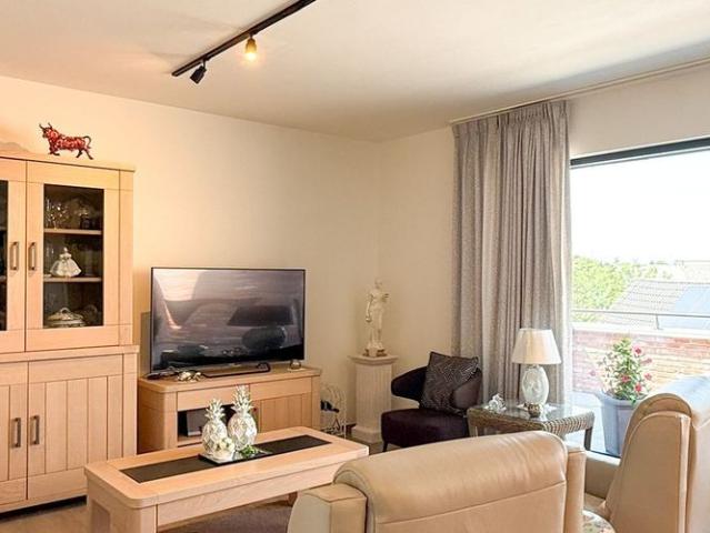 Appartement te huur in Beveren Waas voor € 1.350 met 2 slaapkamers