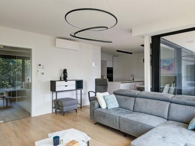 Appartement te huur in Bilzen voor € 1.250 met 2 slaapkamers