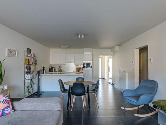 Appartement te huur in Bilzen voor € 895 met 2 slaapkamers
