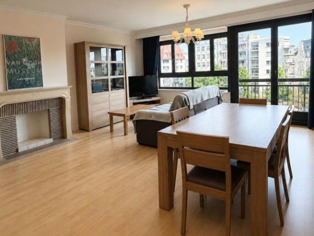 Appartement te huur in Blankenberge voor € 850 met 2 slaapkamers