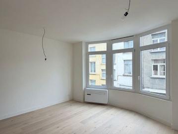 Appartement te huur in Borgerhout voor € 975 met 1 slaapkamer