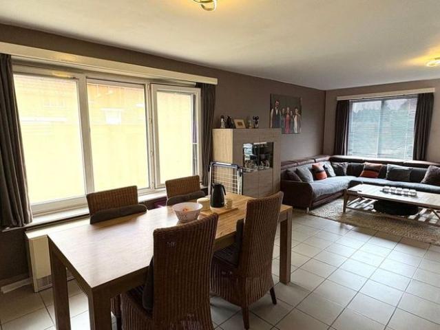 Appartement te huur in Brecht voor € 800 met 2 slaapkamers