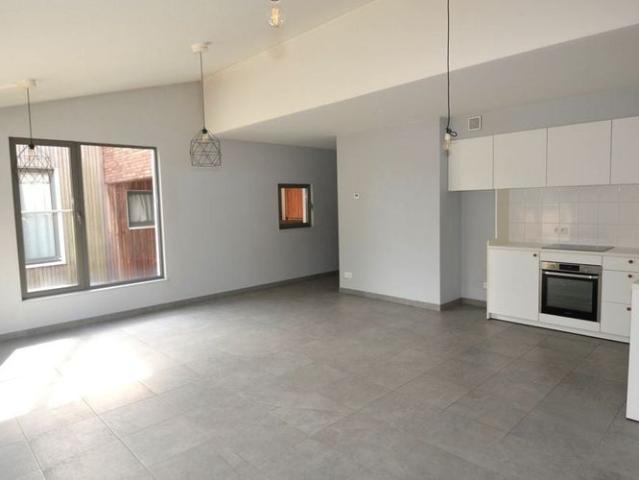 Appartement te huur in Broechem voor € 885 met 2 slaapkamers