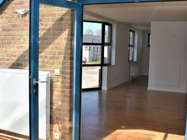 Appartement te huur in Brugge voor € 1.295 met 4 slaapkamers
