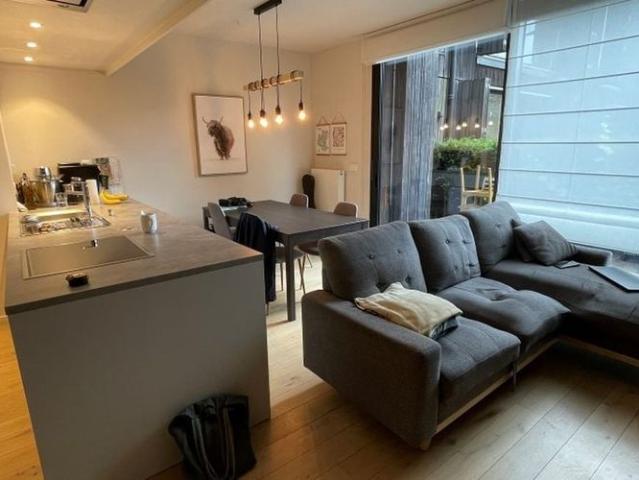 Appartement te huur in Brugge voor € 895 met 1 slaapkamer