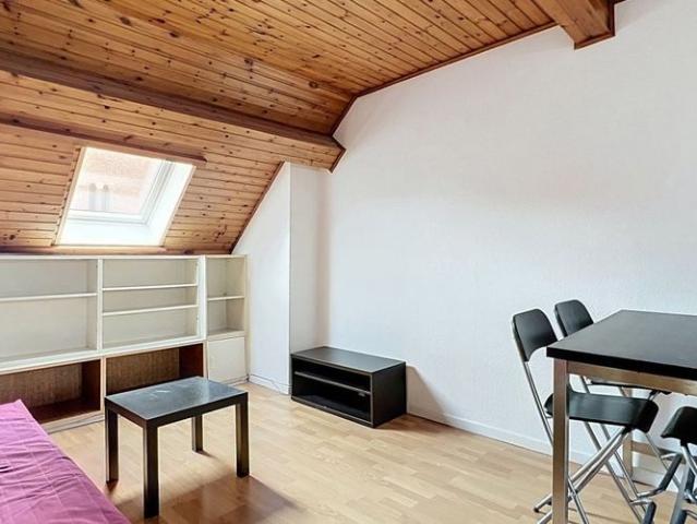 Appartement te huur in Brussel voor € 750 met 1 slaapkamer