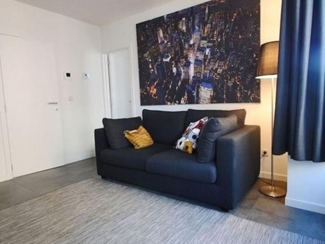 Appartement te huur in Brussel voor € 1.050 met 1 slaapkamer